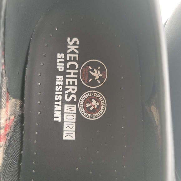 Skechers Women's Black Work Slip Resistant Slip On Clog Shoes 11 Nonslip - Picture 3 of 6